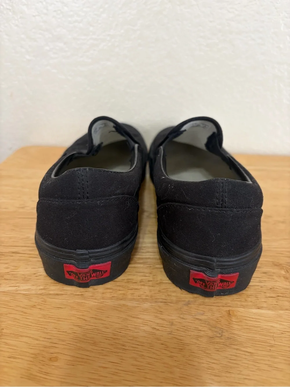 Vans All Black Classic Slip-On Canvas Loafers Size 7 Men 8.5 Women